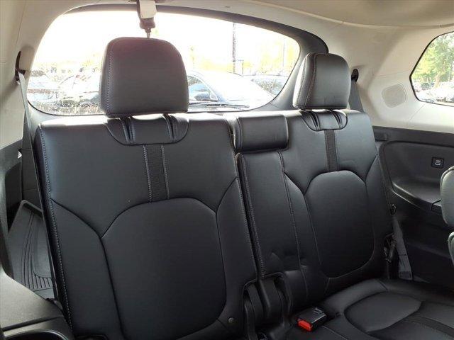 used 2023 Honda Pilot car, priced at $30,999