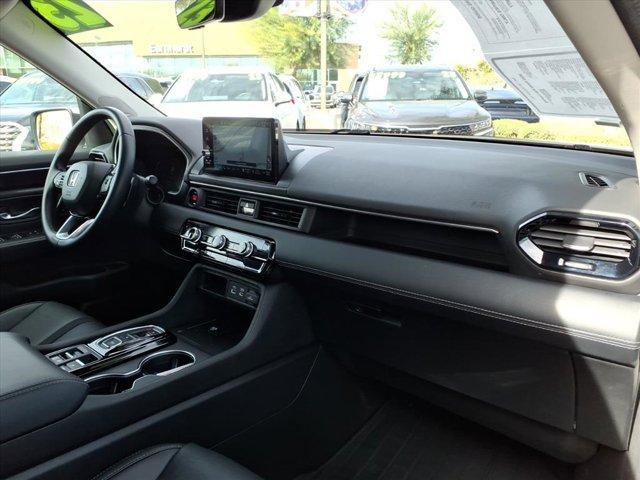 used 2023 Honda Pilot car, priced at $30,999