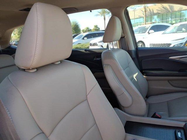 used 2022 Honda Pilot car, priced at $28,199