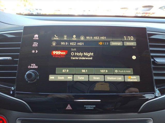 used 2022 Honda Pilot car, priced at $28,199