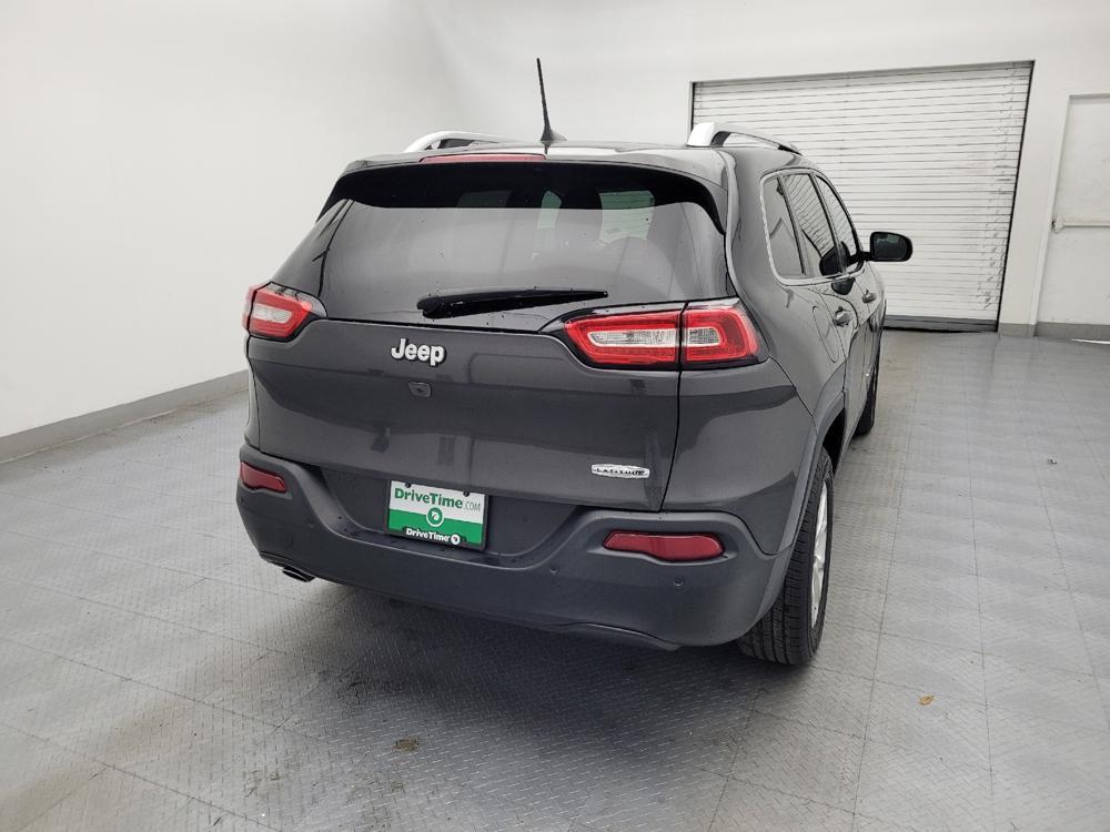 used 2016 Jeep Cherokee car, priced at $16,695