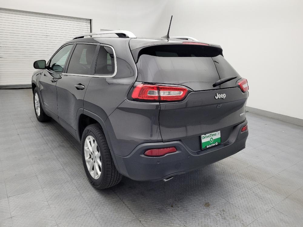 used 2016 Jeep Cherokee car, priced at $16,695