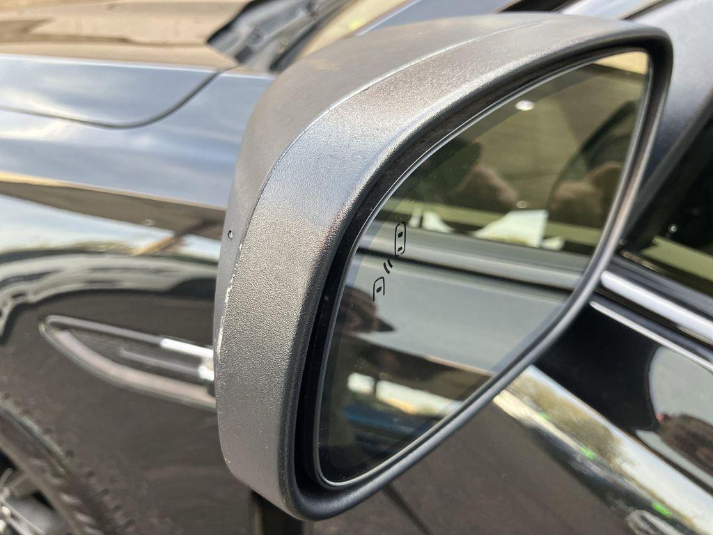 used 2014 Ford Taurus car