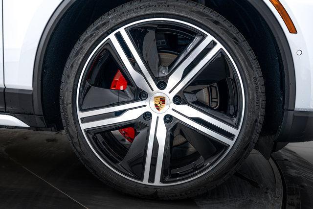 new 2025 Porsche Macan car, priced at $110,555