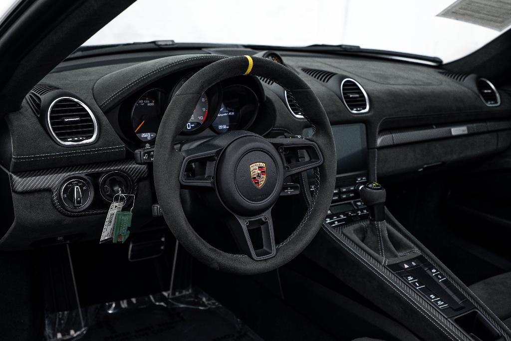 used 2025 Porsche 718 Spyder car, priced at $206,990