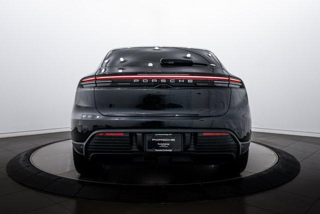 new 2026 Porsche Macan car