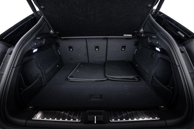 new 2026 Porsche Macan car