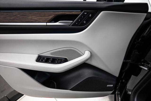 new 2026 Porsche Macan car