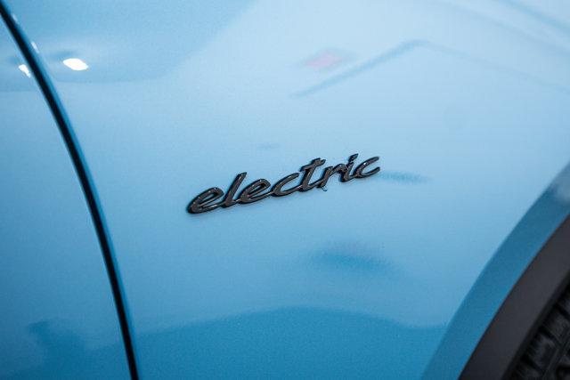 new 2026 Porsche Macan car