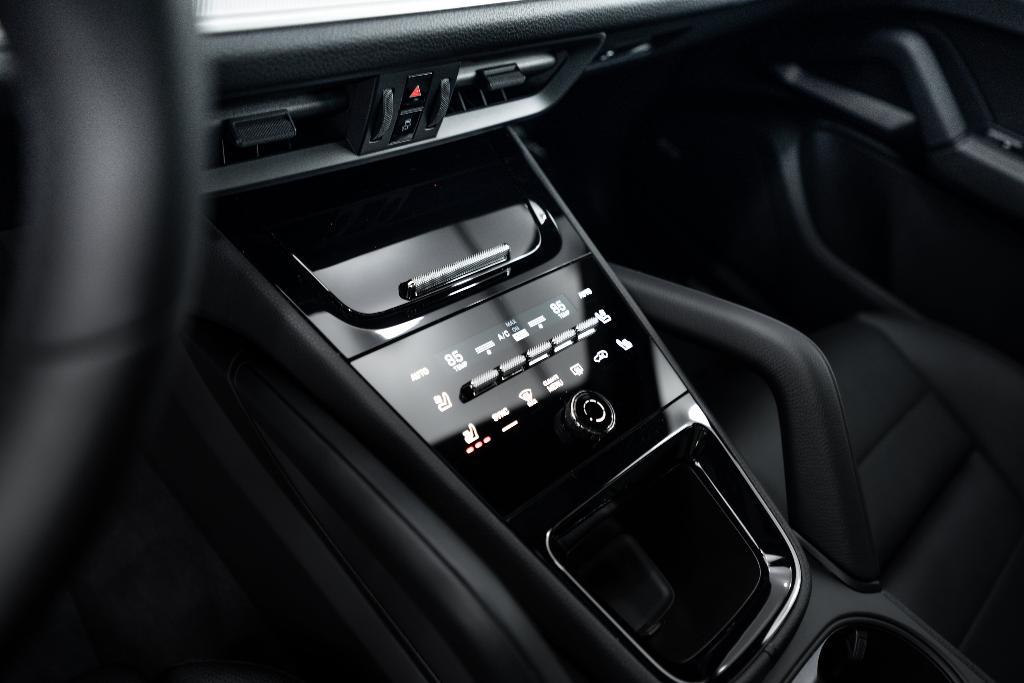 used 2025 Porsche Cayenne car, priced at $95,990