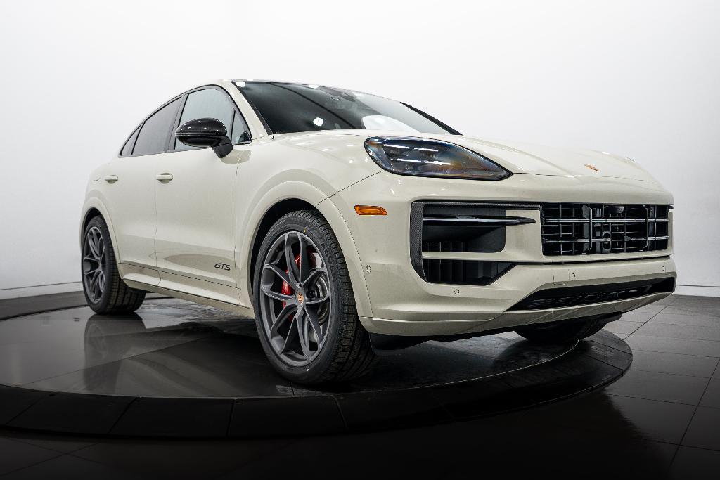 new 2026 Porsche Cayenne car, priced at $180,265