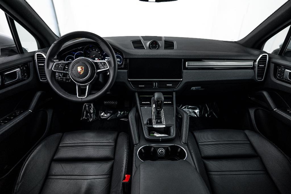 used 2022 Porsche Cayenne car, priced at $62,991