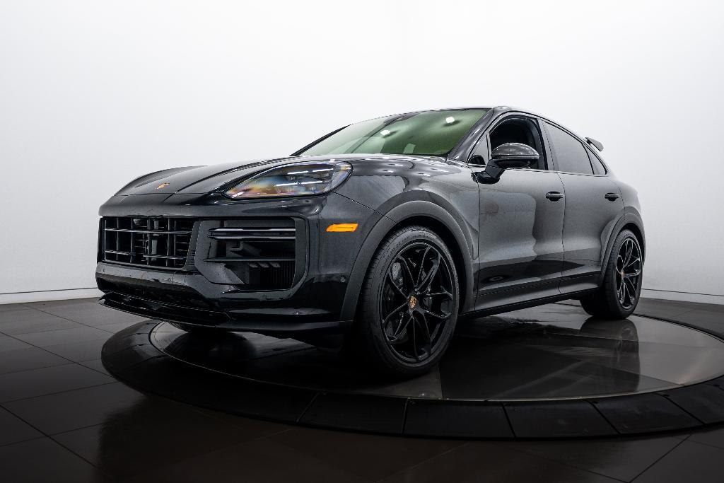 new 2025 Porsche Cayenne car, priced at $229,985