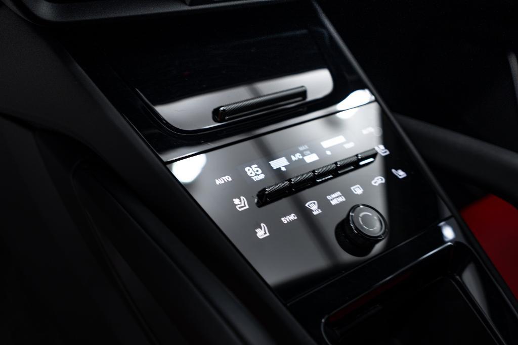 new 2025 Porsche Cayenne car, priced at $229,985