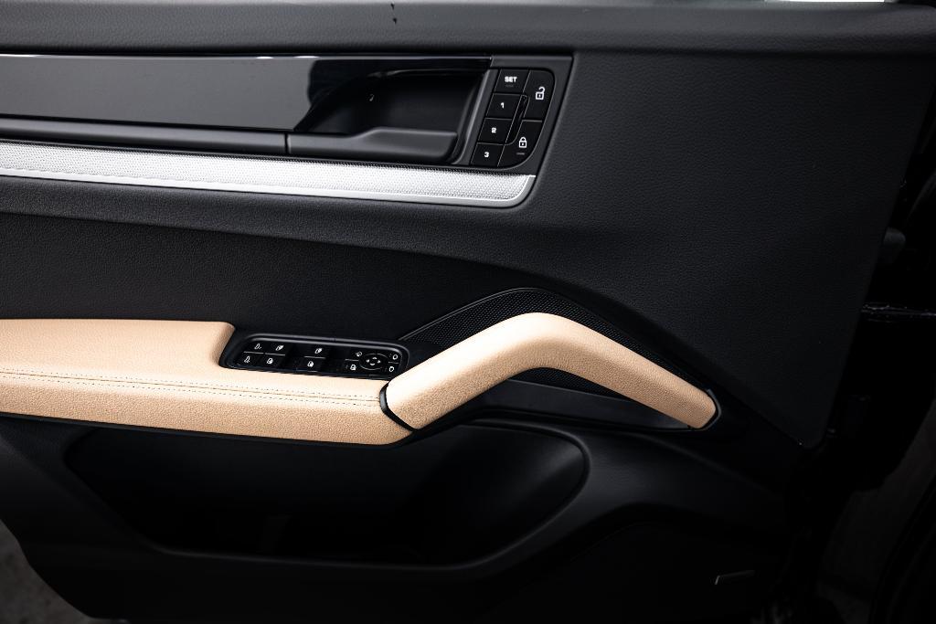 new 2026 Porsche Cayenne car, priced at $101,080