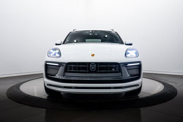 new 2026 Porsche Macan car