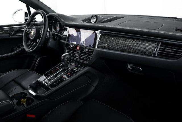 new 2026 Porsche Macan car