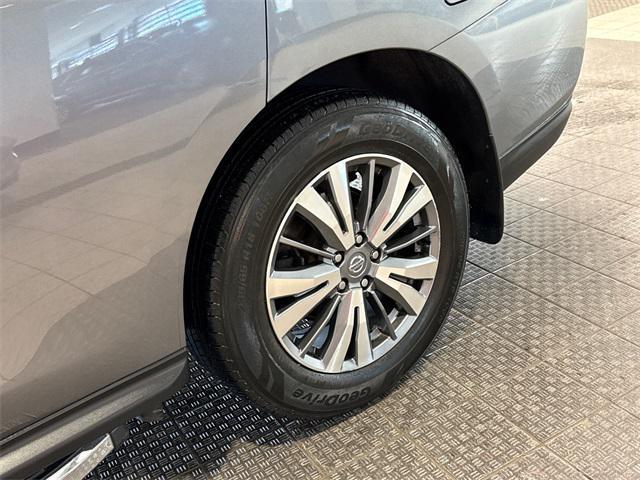 used 2020 Nissan Pathfinder car, priced at $19,952