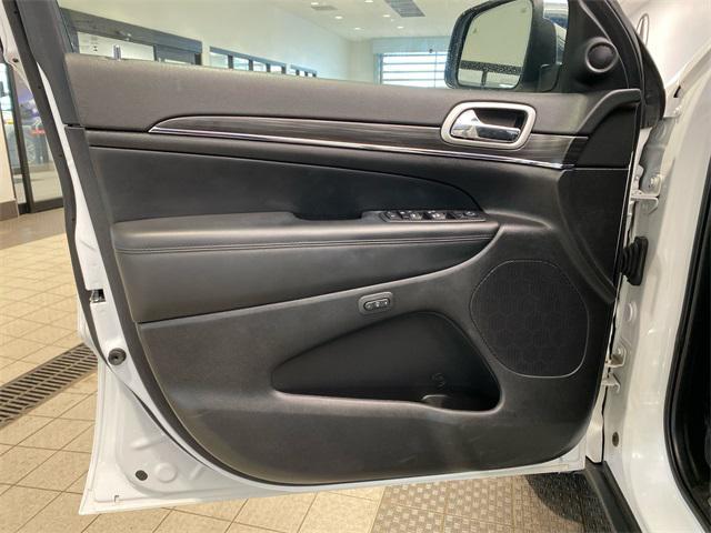 used 2022 Jeep Grand Cherokee car, priced at $25,490