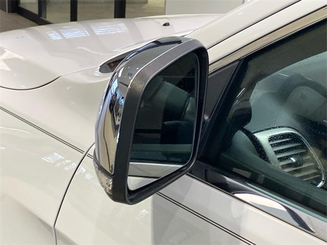 used 2022 Jeep Grand Cherokee car, priced at $25,490