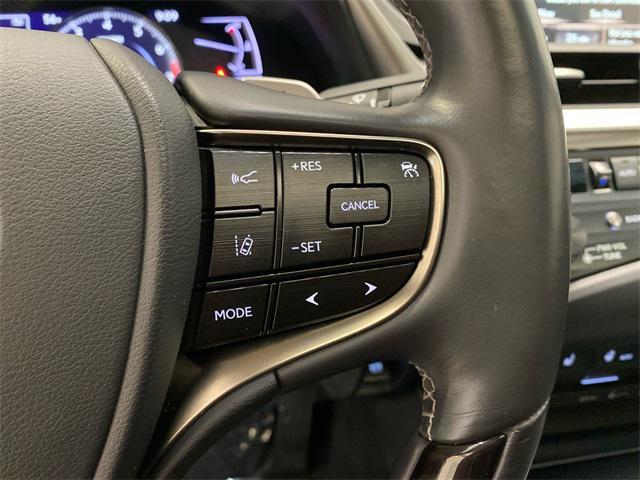 used 2019 Lexus ES 350 car, priced at $27,490