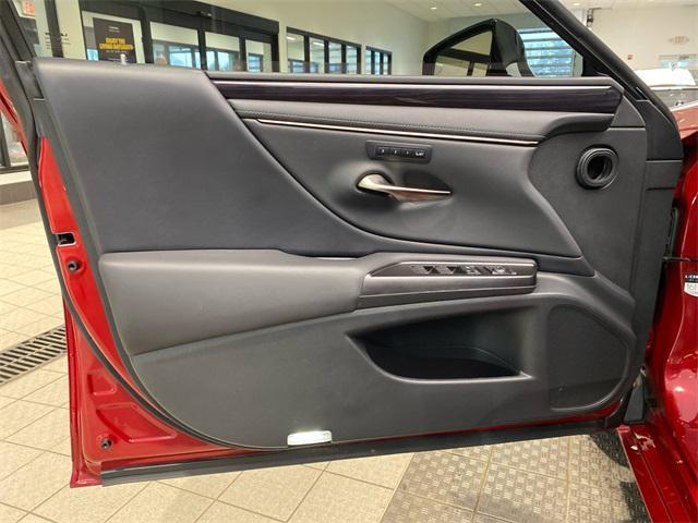 used 2019 Lexus ES 350 car, priced at $27,490