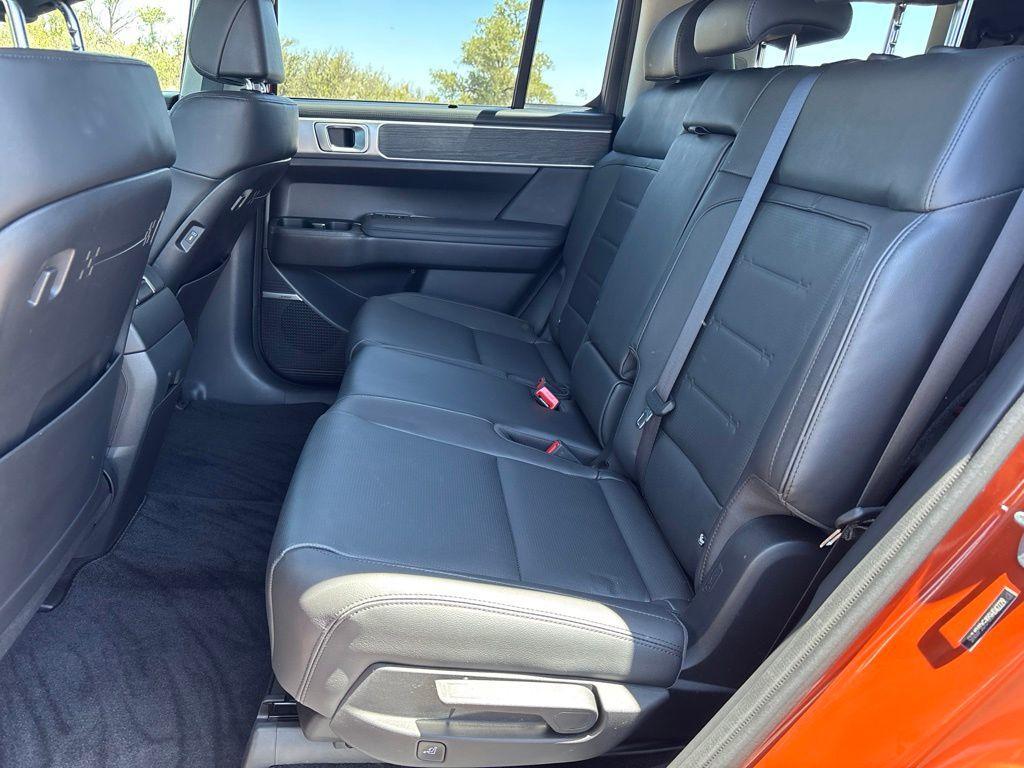 used 2025 Hyundai SANTA FE HEV car, priced at $41,373