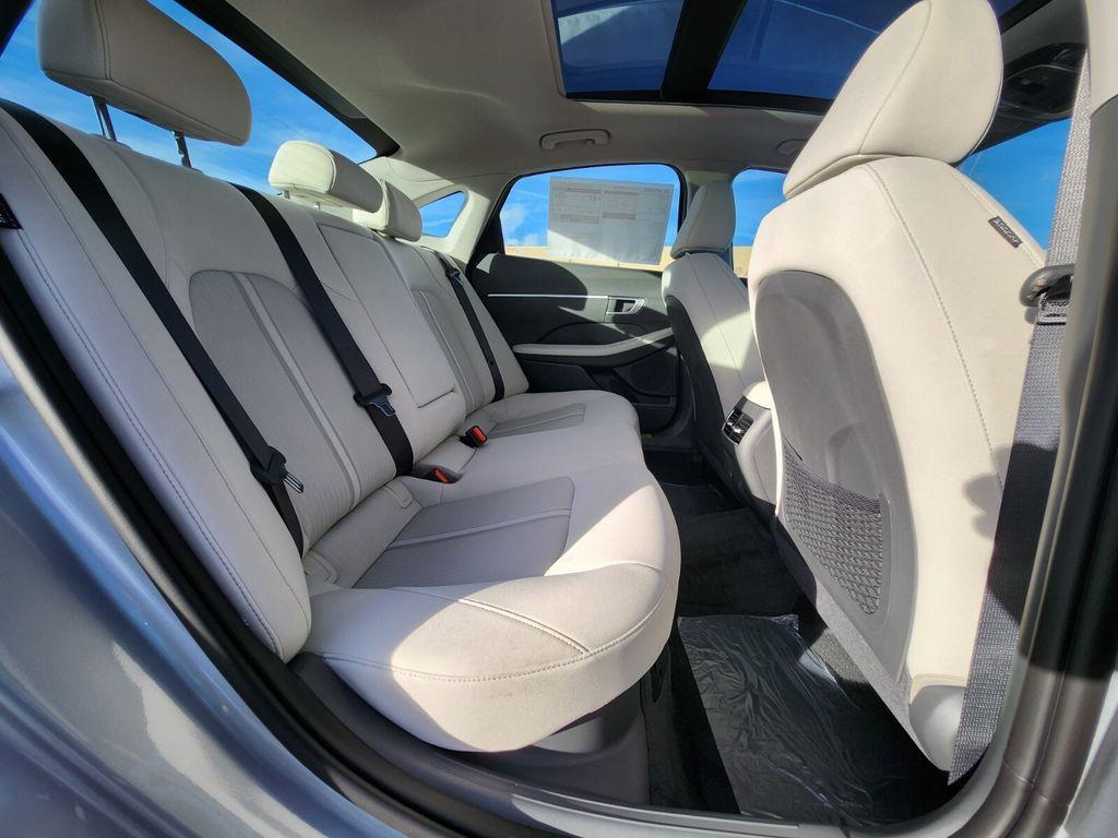 new 2026 Hyundai Sonata Hybrid car, priced at $31,332