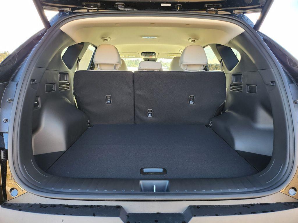 new 2026 Hyundai TUCSON Hybrid car, priced at $35,049