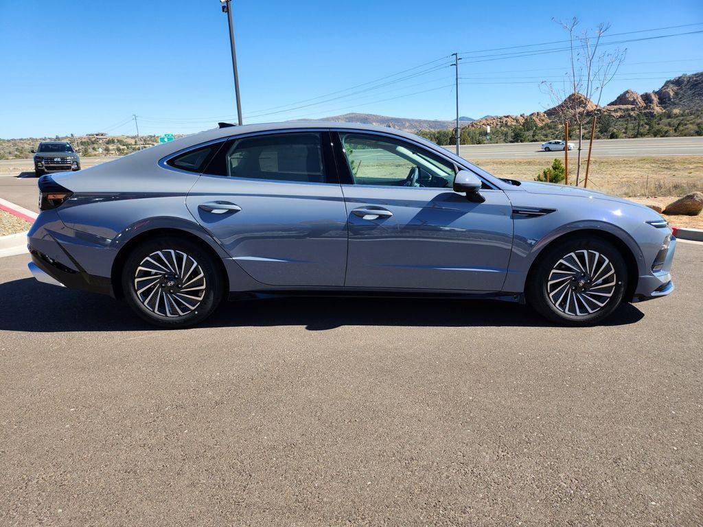 new 2026 Hyundai Sonata Hybrid car, priced at $36,779