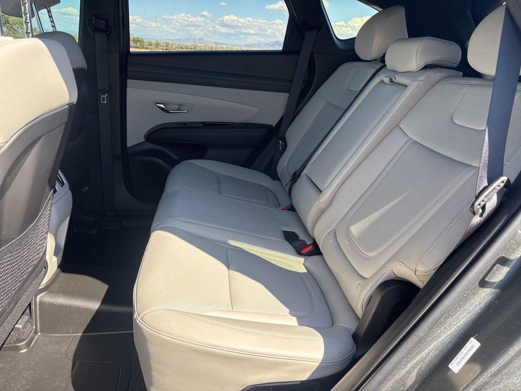 used 2025 Hyundai TUCSON Hybrid car, priced at $36,939