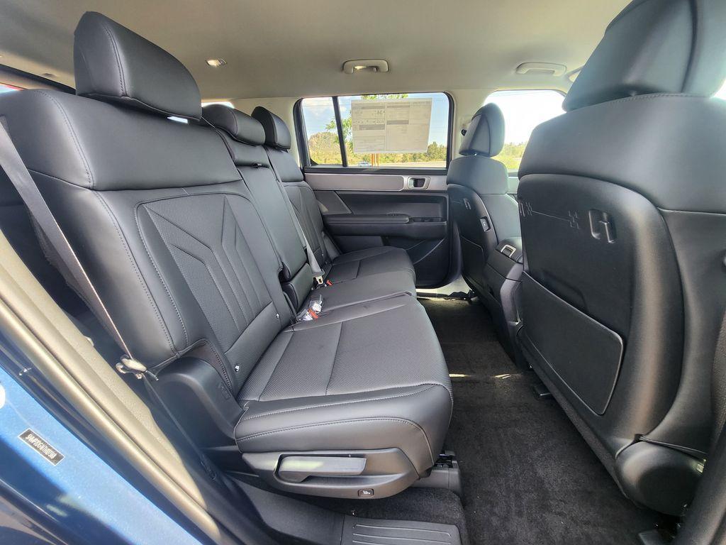 new 2026 Hyundai SANTA FE HEV car, priced at $39,089