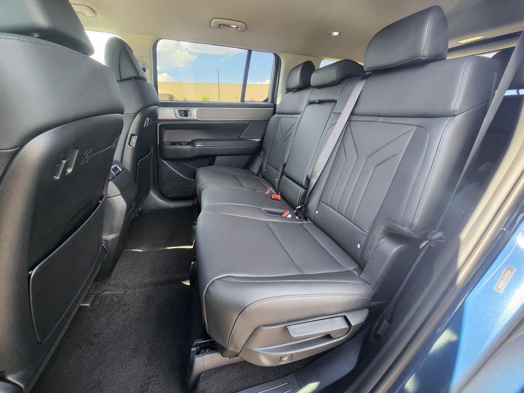new 2026 Hyundai SANTA FE HEV car, priced at $39,089