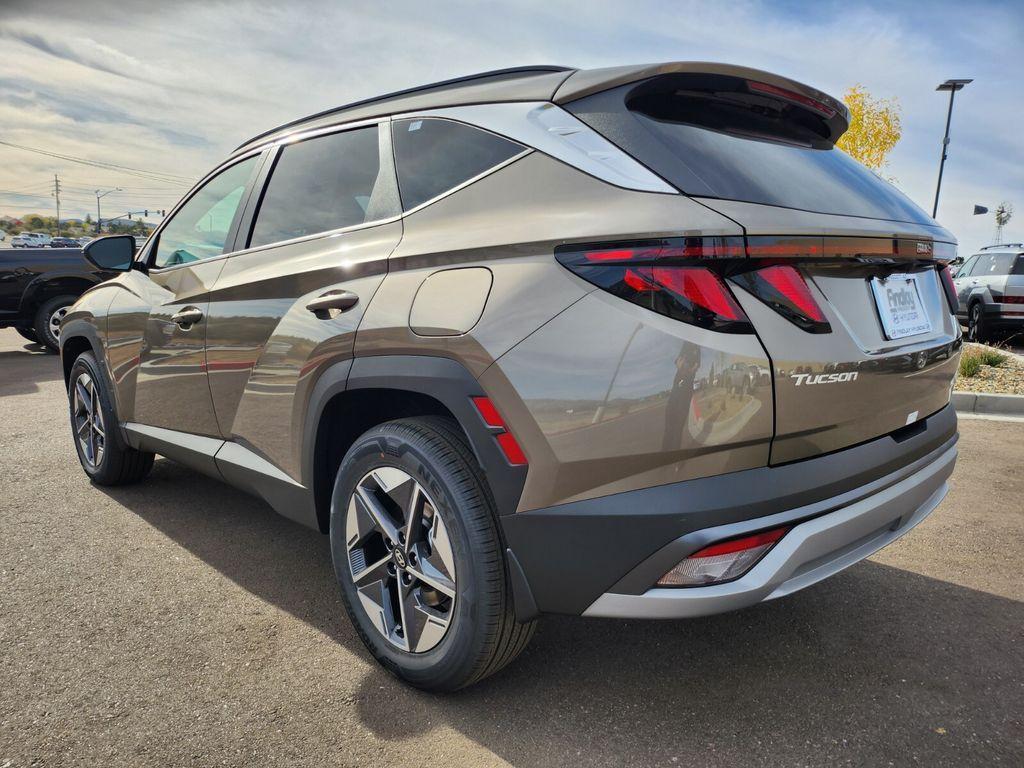 new 2026 Hyundai TUCSON Hybrid car, priced at $34,218