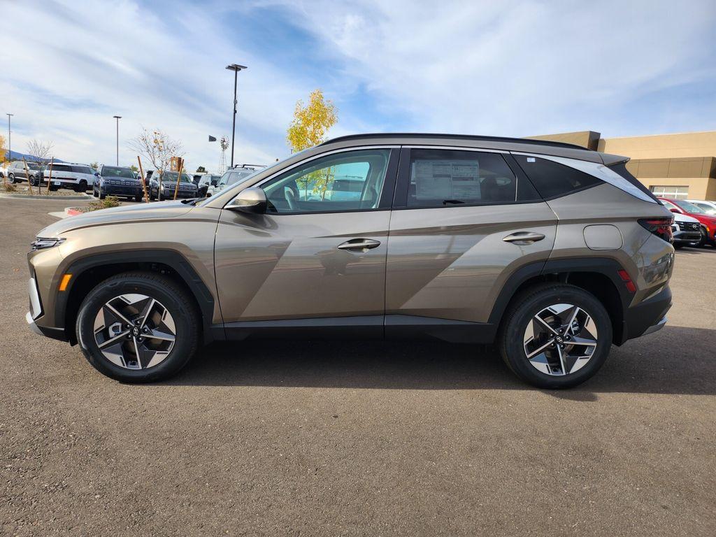 new 2026 Hyundai TUCSON Hybrid car, priced at $34,218
