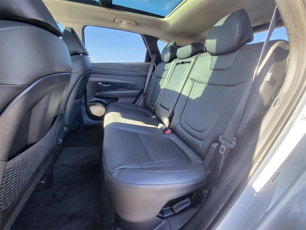 used 2025 Hyundai TUCSON Hybrid car, priced at $31,580