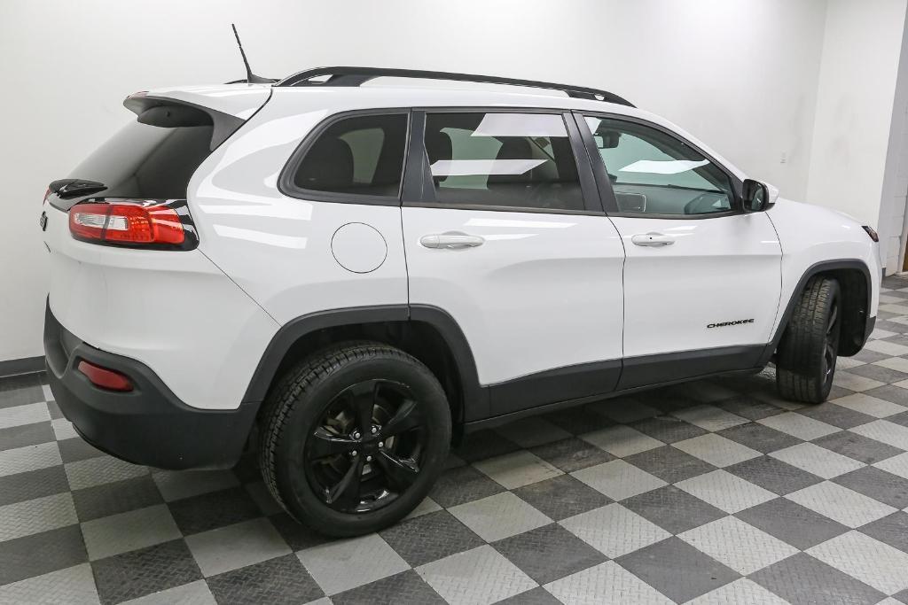 used 2016 Jeep Cherokee car, priced at $12,773