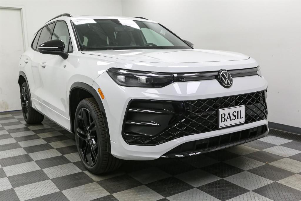 new 2025 Volkswagen Tiguan car, priced at $36,706