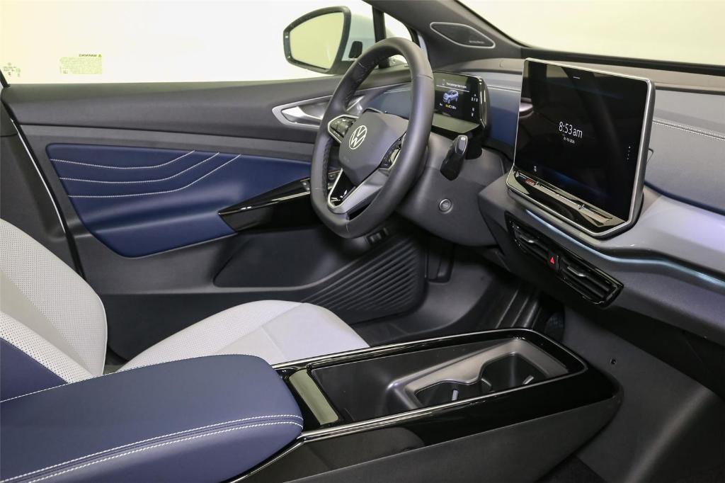 new 2025 Volkswagen ID.4 car, priced at $51,270