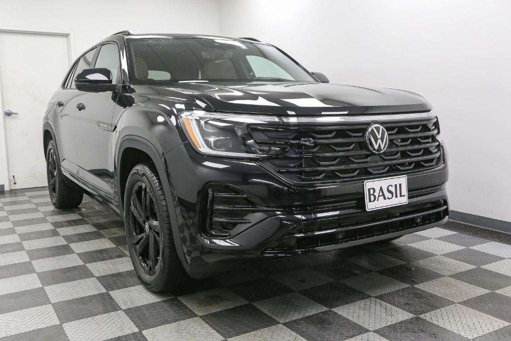 new 2026 Volkswagen Atlas Cross Sport car, priced at $49,435