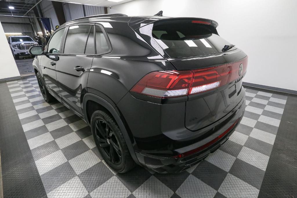 new 2026 Volkswagen Atlas Cross Sport car, priced at $49,435