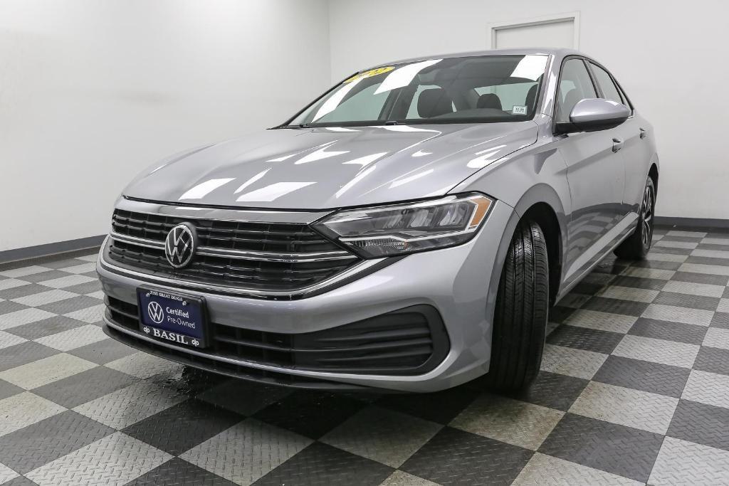 used 2022 Volkswagen Jetta car, priced at $18,325