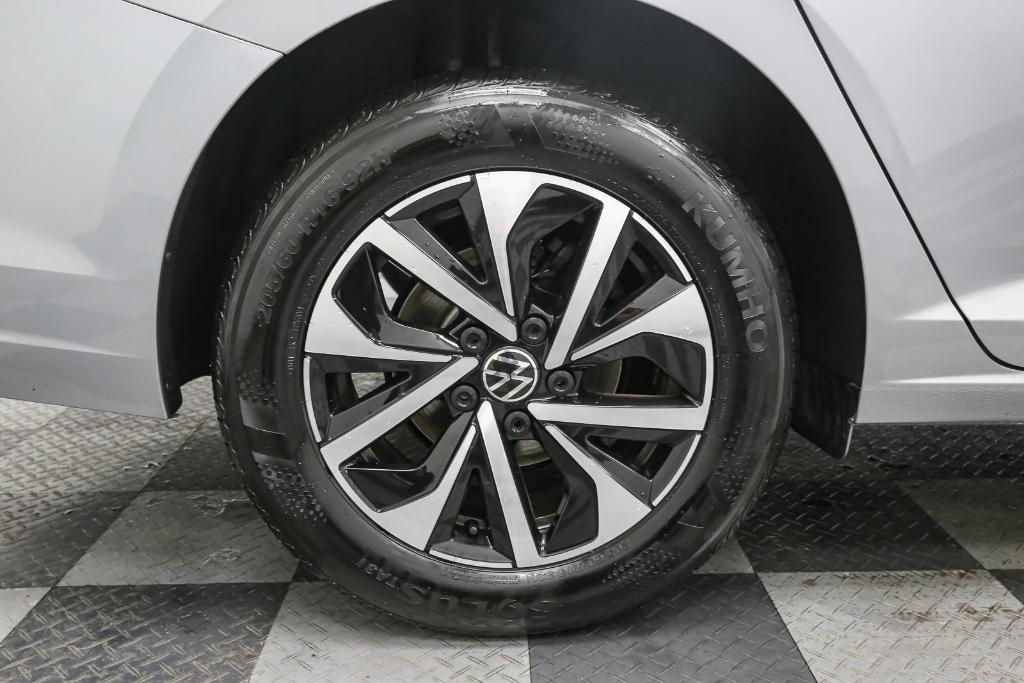 used 2022 Volkswagen Jetta car, priced at $18,325