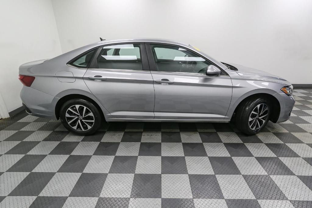 used 2022 Volkswagen Jetta car, priced at $18,325