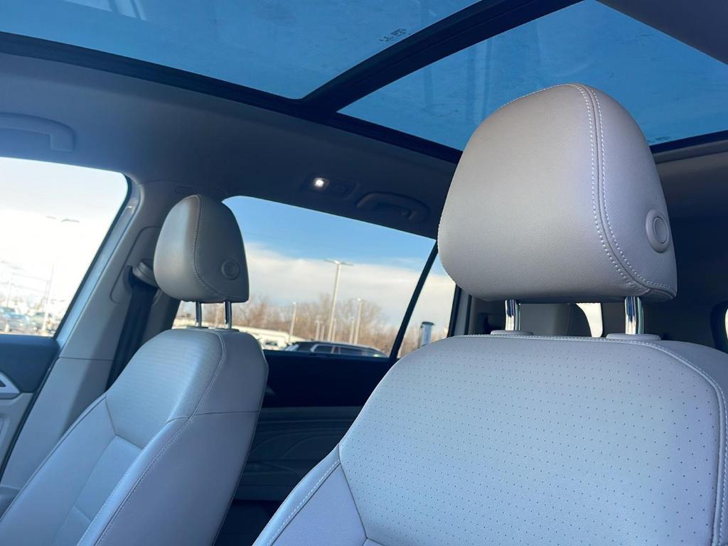 used 2022 Volkswagen Atlas car, priced at $25,997