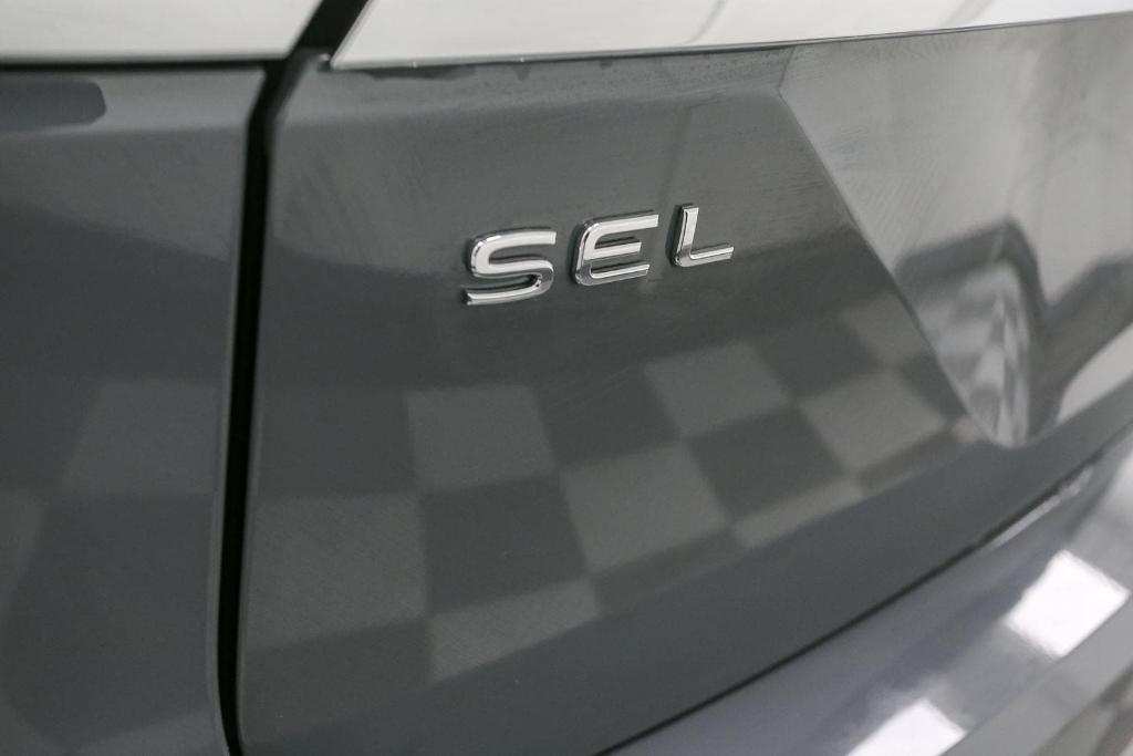 new 2026 Volkswagen Atlas car, priced at $53,698