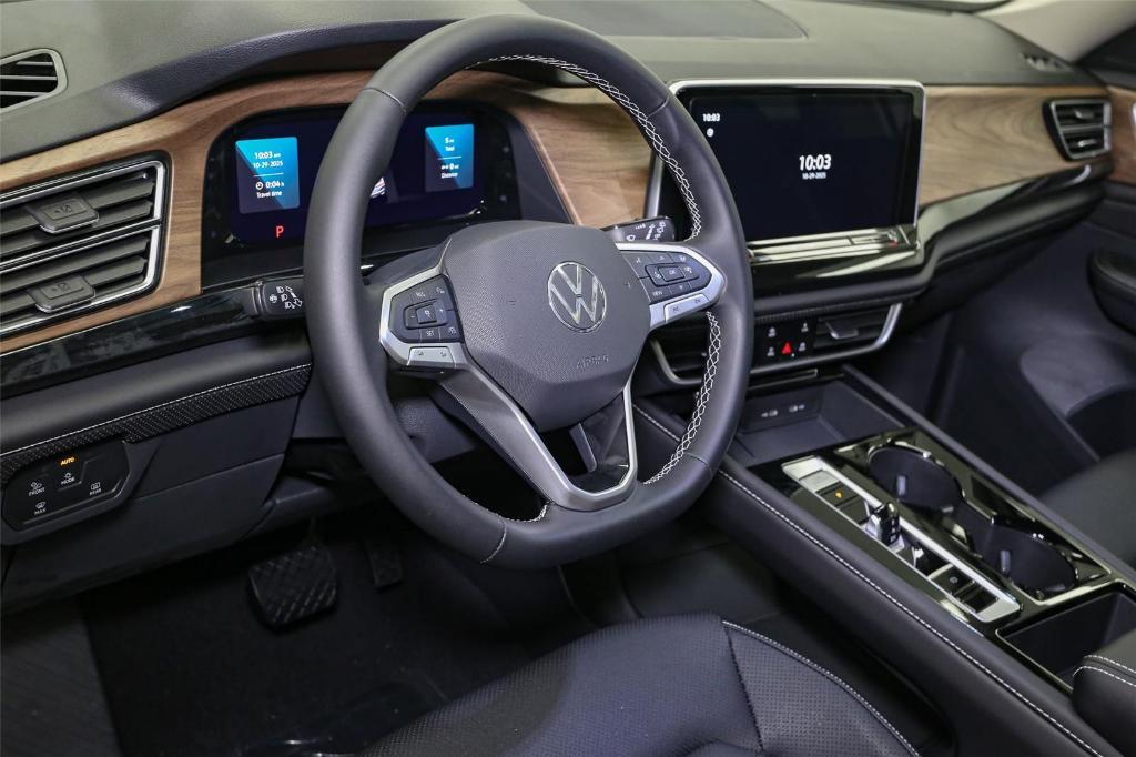 new 2026 Volkswagen Atlas car, priced at $46,749