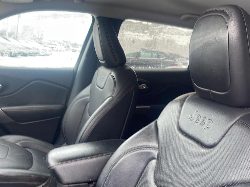 used 2020 Jeep Cherokee car, priced at $20,397