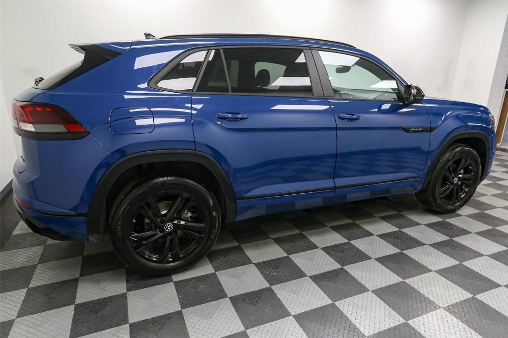 new 2026 Volkswagen Atlas Cross Sport car, priced at $49,435