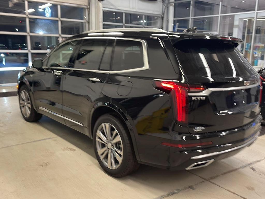 used 2024 Cadillac XT6 car, priced at $45,995
